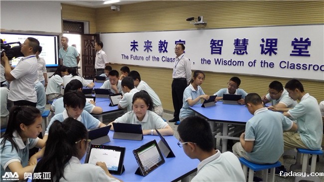 未来课室还能加互动课堂？看看录播厂家是怎么做的