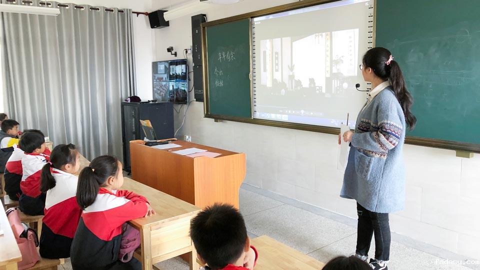建三个课堂就选雷竞技app官网网站,福建武夷山市区区域均衡建设